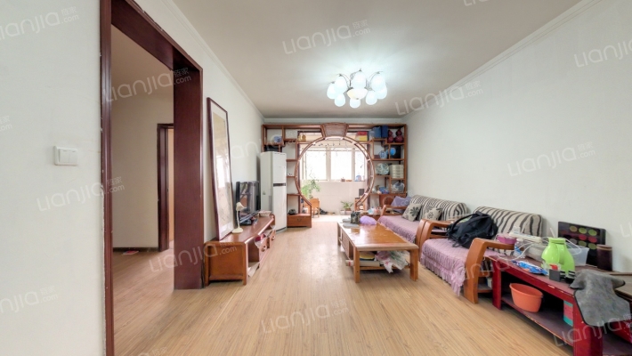 冠军花园二手房实景图