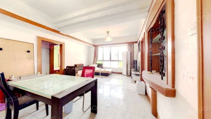 唐蔡社区三峡大院二手房实景图