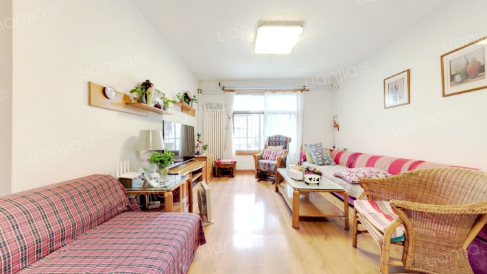 伊河园二手房实景图