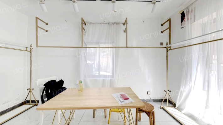 衣锦街567号二手房实景图