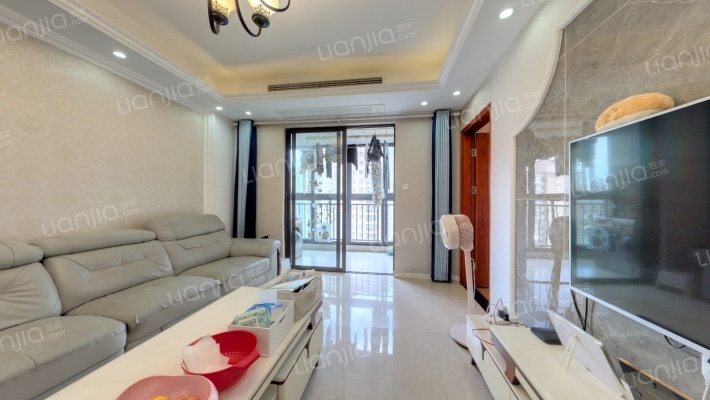 名士华府二手房实景图