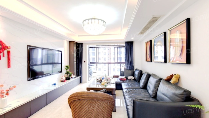 格兰春晨二期二手房实景图