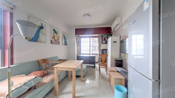 武里山天街二手房实景图