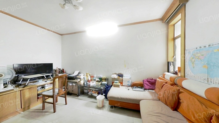 营苑东村二手房实景图