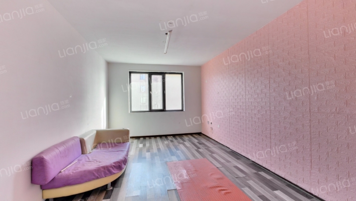 地恒托斯卡纳六期二手房实景图