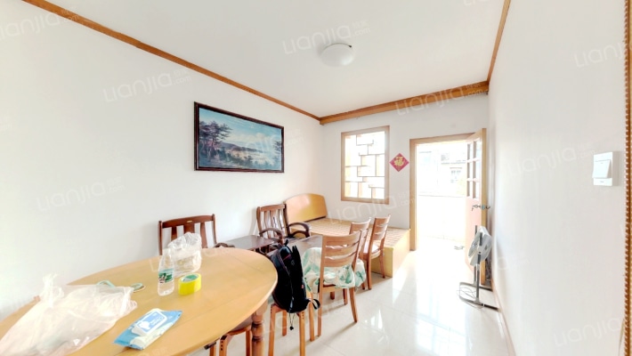 东陈岗工行宿舍二手房实景图