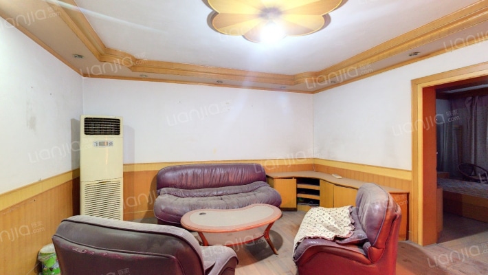 江滨新村三期二手房实景图