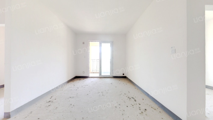 中交锦悦二手房实景图