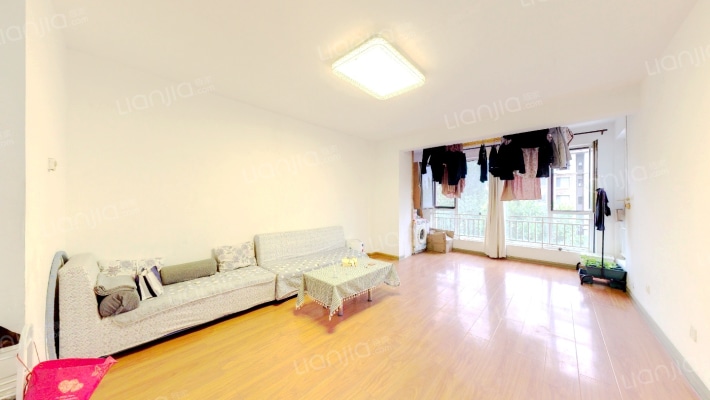 海信依云小镇二手房实景图