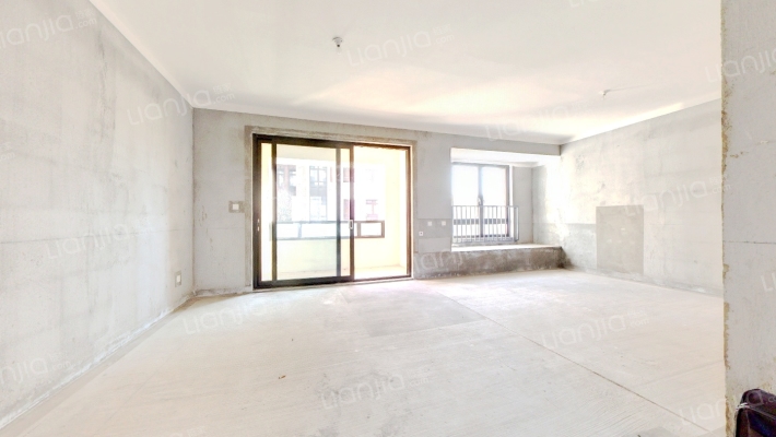 普罗理想国西3苑二手房实景图