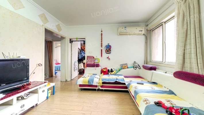 机车新村新区二手房实景图