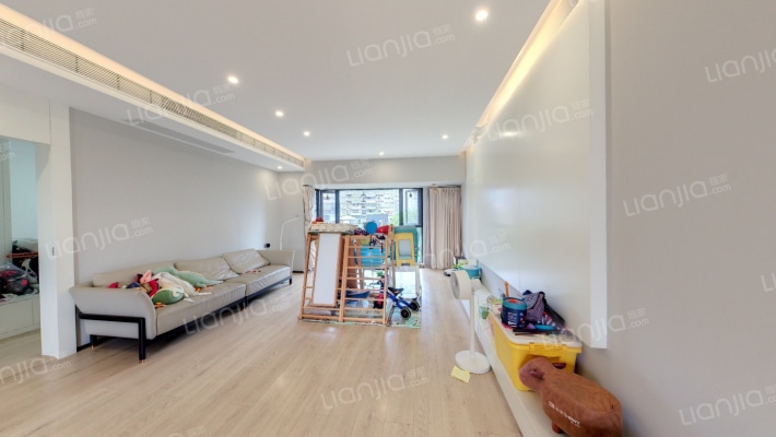 万科金域蓝湾一期二手房实景图