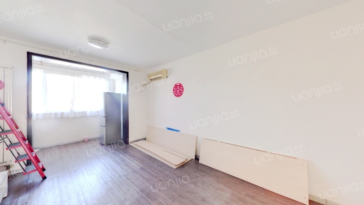 映日嘉园二手房实景图