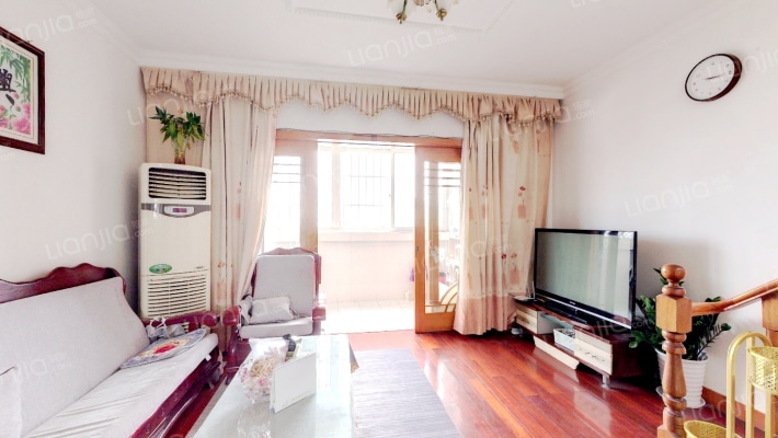 杉欣花园二手房实景图