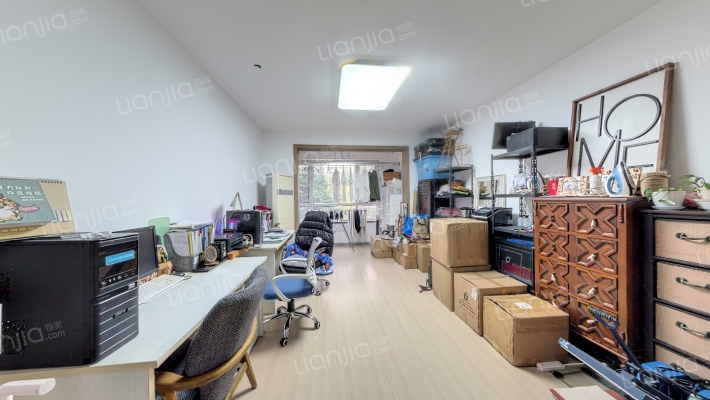 天泰城迦南美地二手房实景图