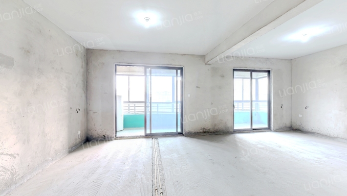 琥珀东华府东苑二手房实景图