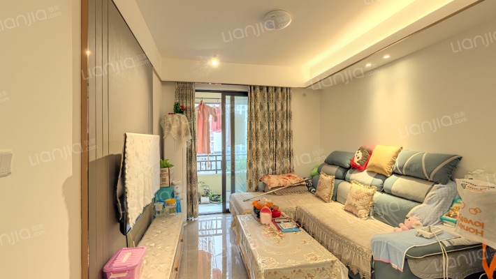 泽科空港中心二手房实景图