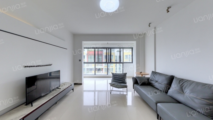 金怡苑B区二手房实景图