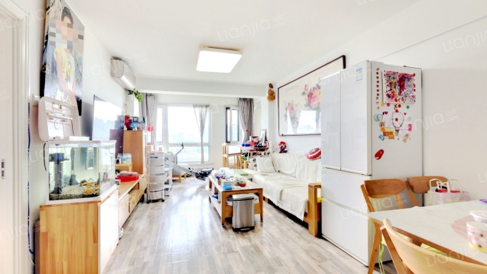 壹线国际二手房实景图