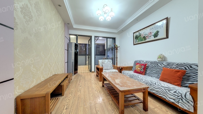 荷韵江南苑二手房实景图