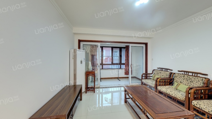 班芙小镇枫瑜园二手房实景图