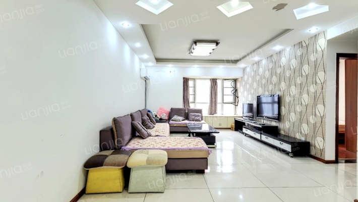 漫岭云天二手房实景图