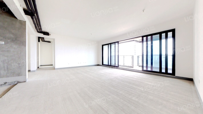 卡地亚花园城蔚蓝轩B区二手房实景图