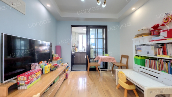 三里家园三区二手房实景图