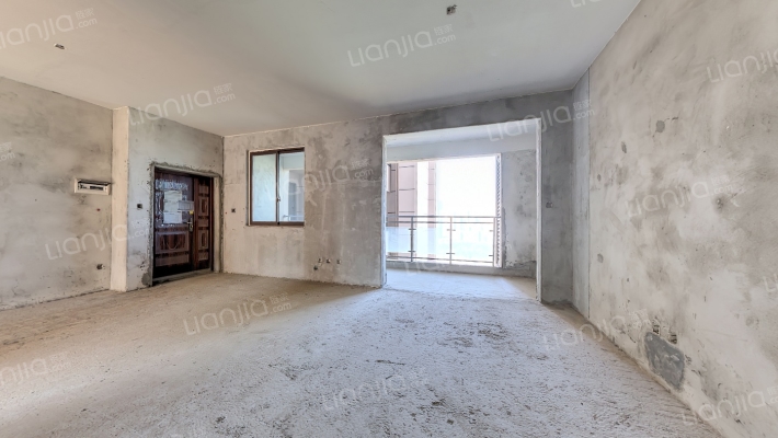 诚卓碧波豪庭二手房实景图