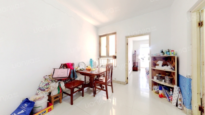 荷韵新村高层区二手房实景图