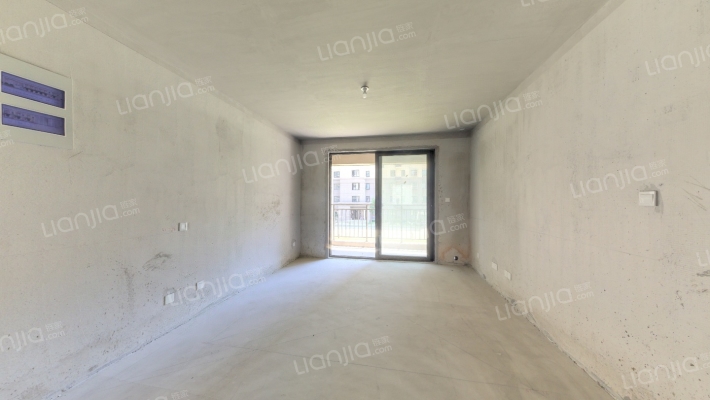 大丰佳苑西区B区二手房实景图