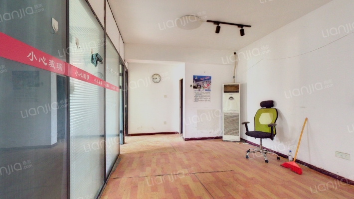 西郊大厦二手房实景图