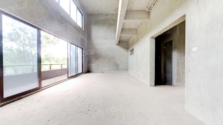 万科五龙山蓝山别墅二手房实景图