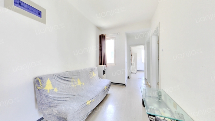 万达广场鸿景苑二手房实景图