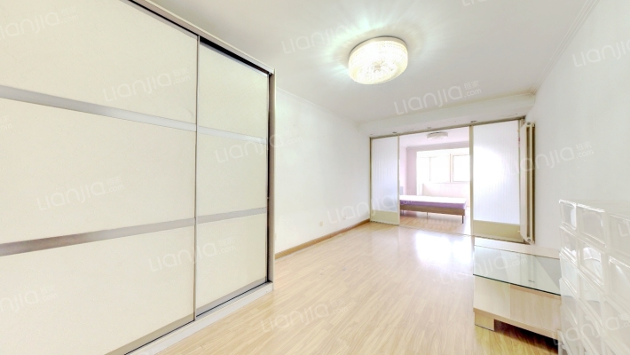 南公司小区北区二手房实景图