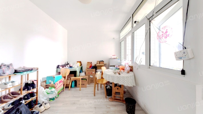 春江新城新河苑一期二手房实景图