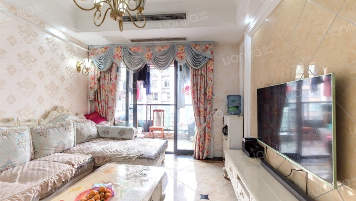 保利爱尚里尚佳二手房实景图