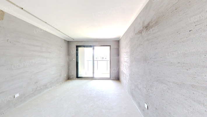 雍园二手房实景图