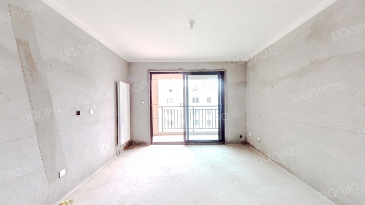 湖畔文苑二手房实景图