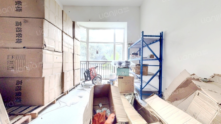 东润豪庭一期二手房实景图