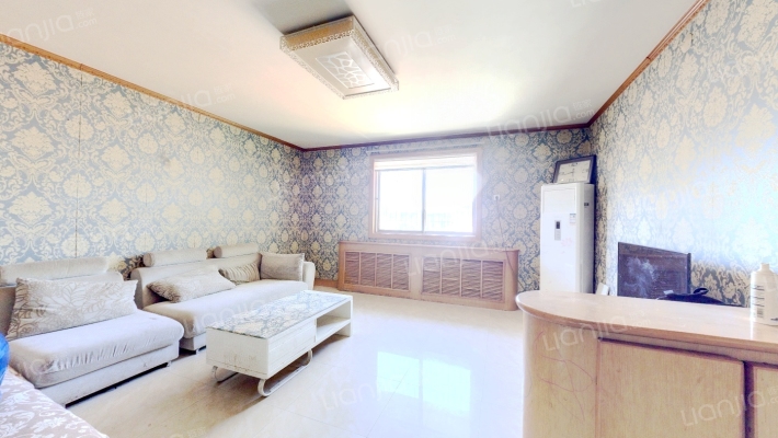 工人路97号院二手房实景图