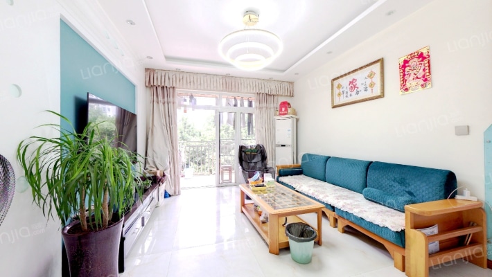 颜龙山水城二手房实景图