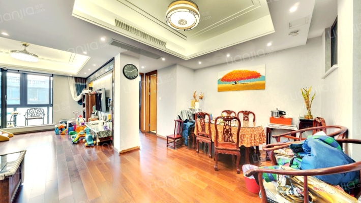 绿地朱家角1号二期二手房实景图