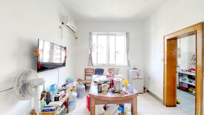 仪表公司家属院二手房实景图