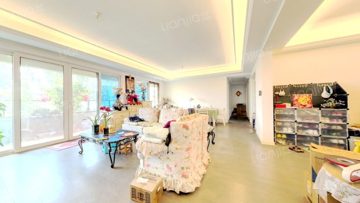 保利拉斐云邸二手房实景图