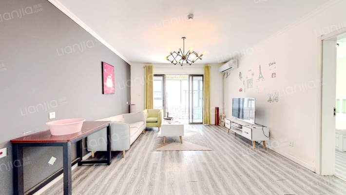 万达天樾一期二手房实景图