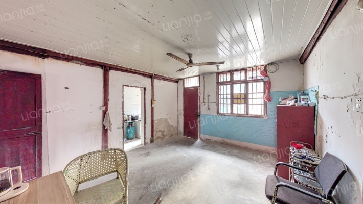 建设村余家二手房实景图