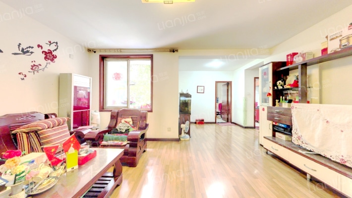 卫居苑二手房实景图