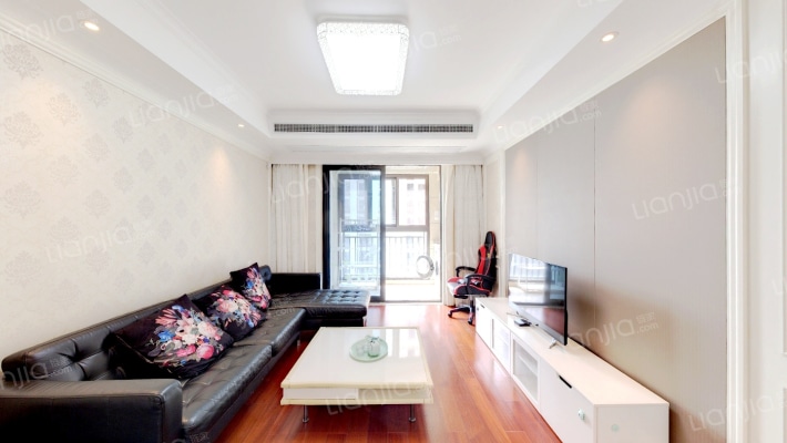 九龙仓兰廷二手房实景图