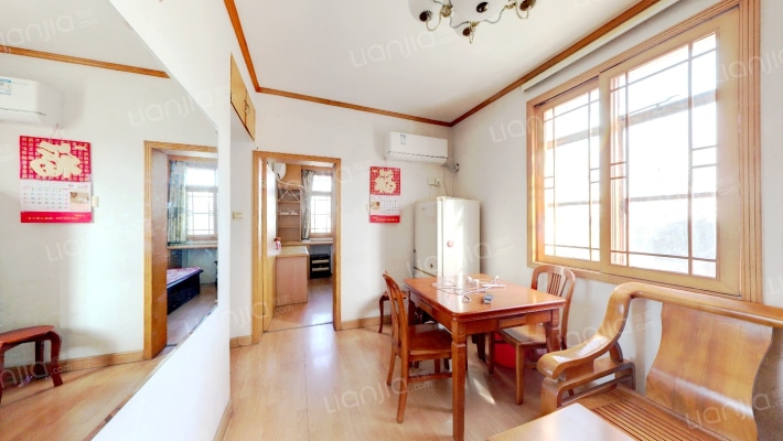 东方城启明园二手房实景图